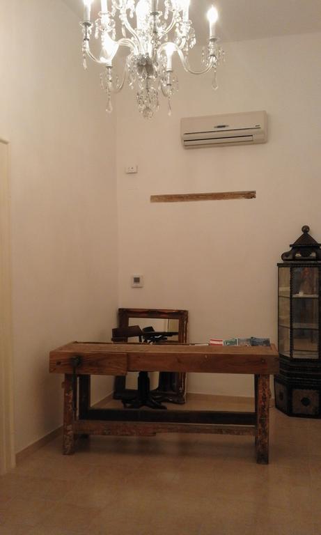 Suite San Giorgio Трани Экстерьер фото